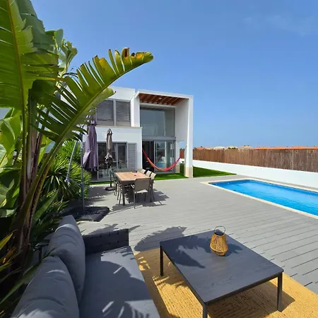 Trevo House - With Private Pool Semesterbostad *