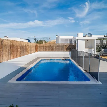 Trevo House - With Private Pool 塞辛布拉